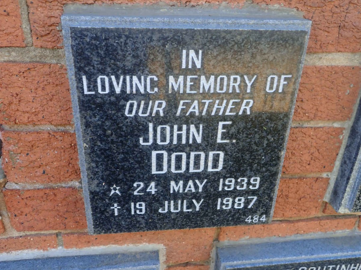 DODD John E. 1939-1987