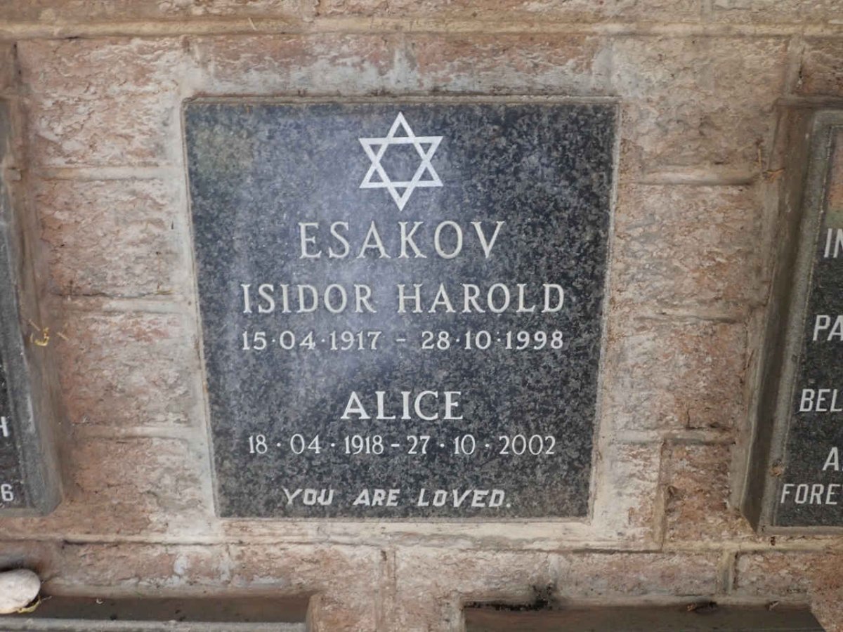 ESAKOV Isidor Harold 1917-1998 &amp; Alice 1918-2002