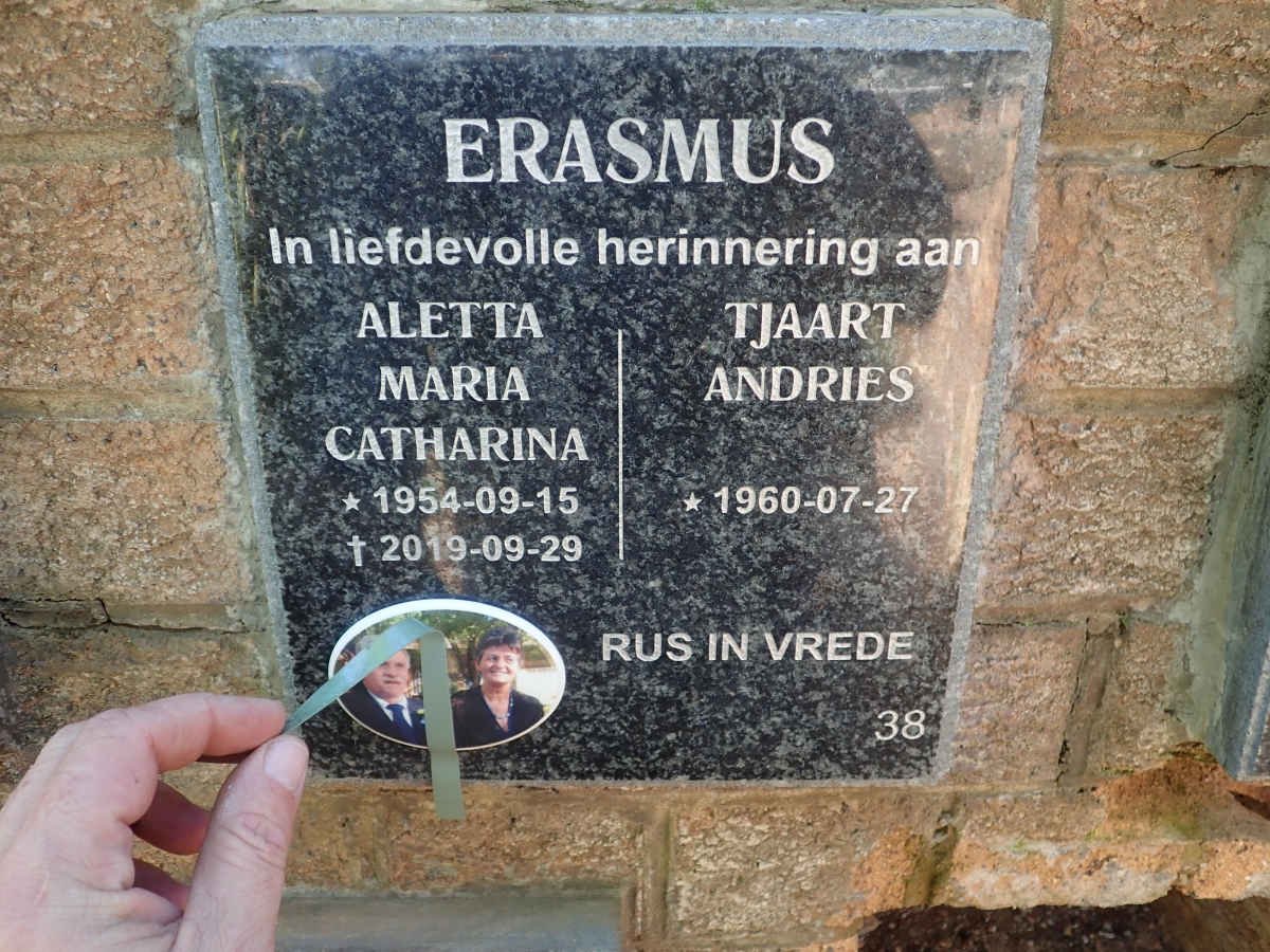 ERASMUS Tjaart Andries 1960- &amp; Aletta Maria Catharina 1954-2019