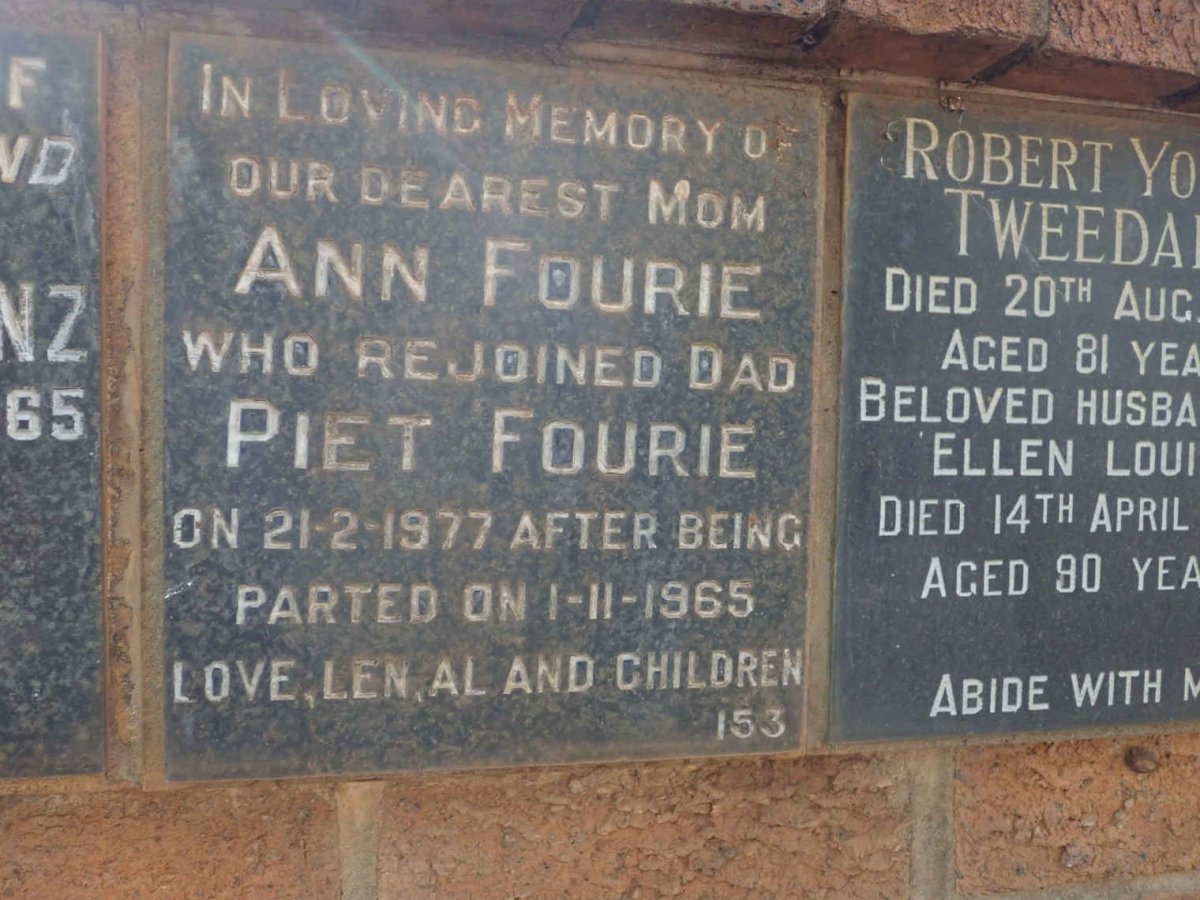 FOURIE Piet -1965 &amp; Ann -1977