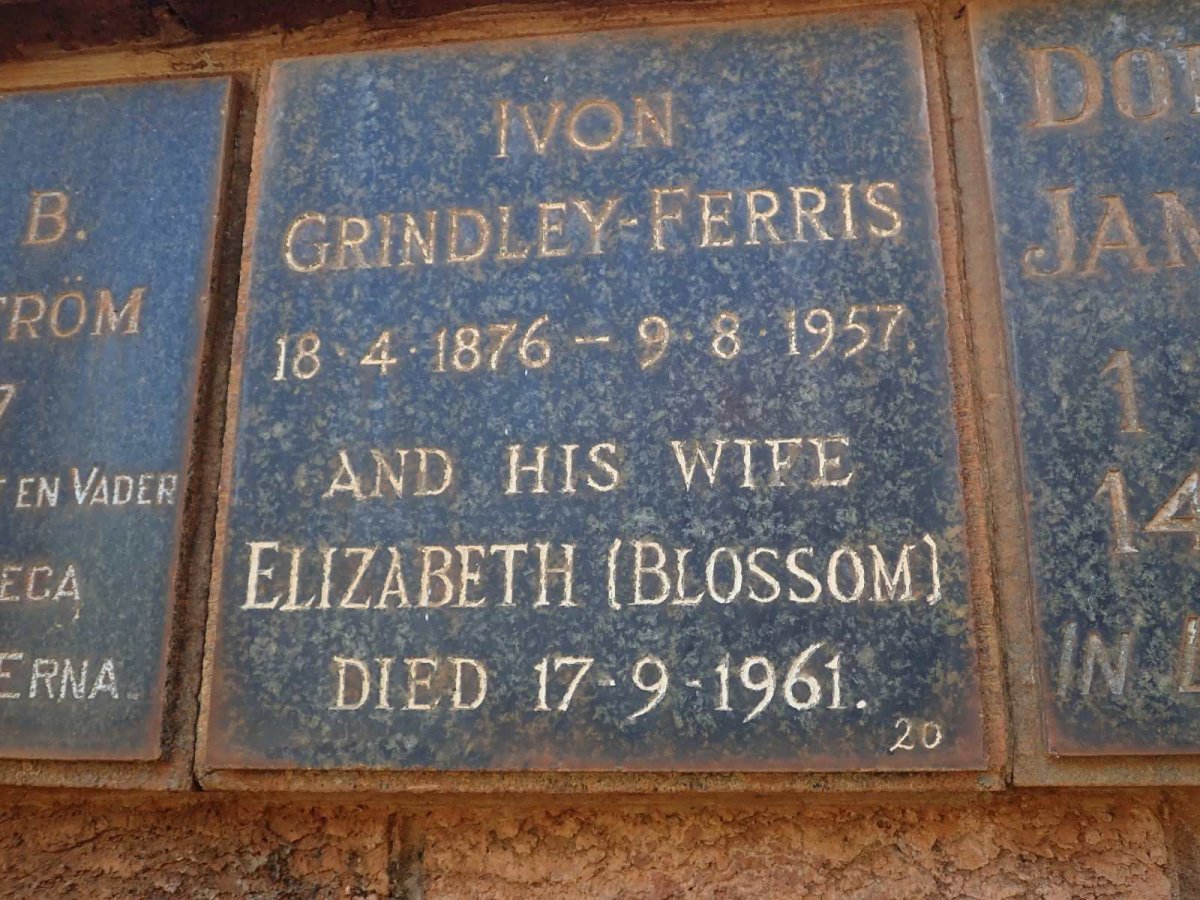 FERRIS Ivon, GRINDLEY 1876-1957 &amp; Elizabeth -1961