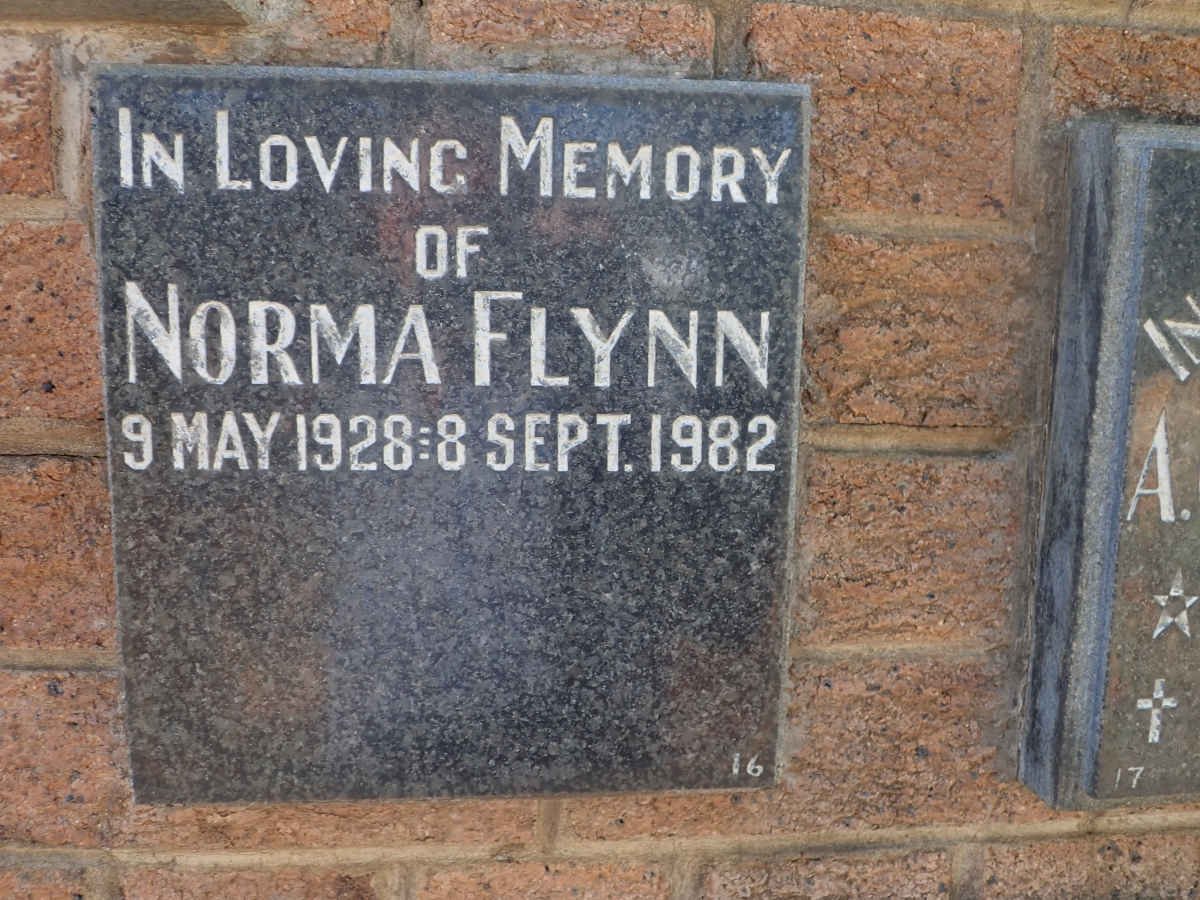 FLYNN Norma 1928-1982