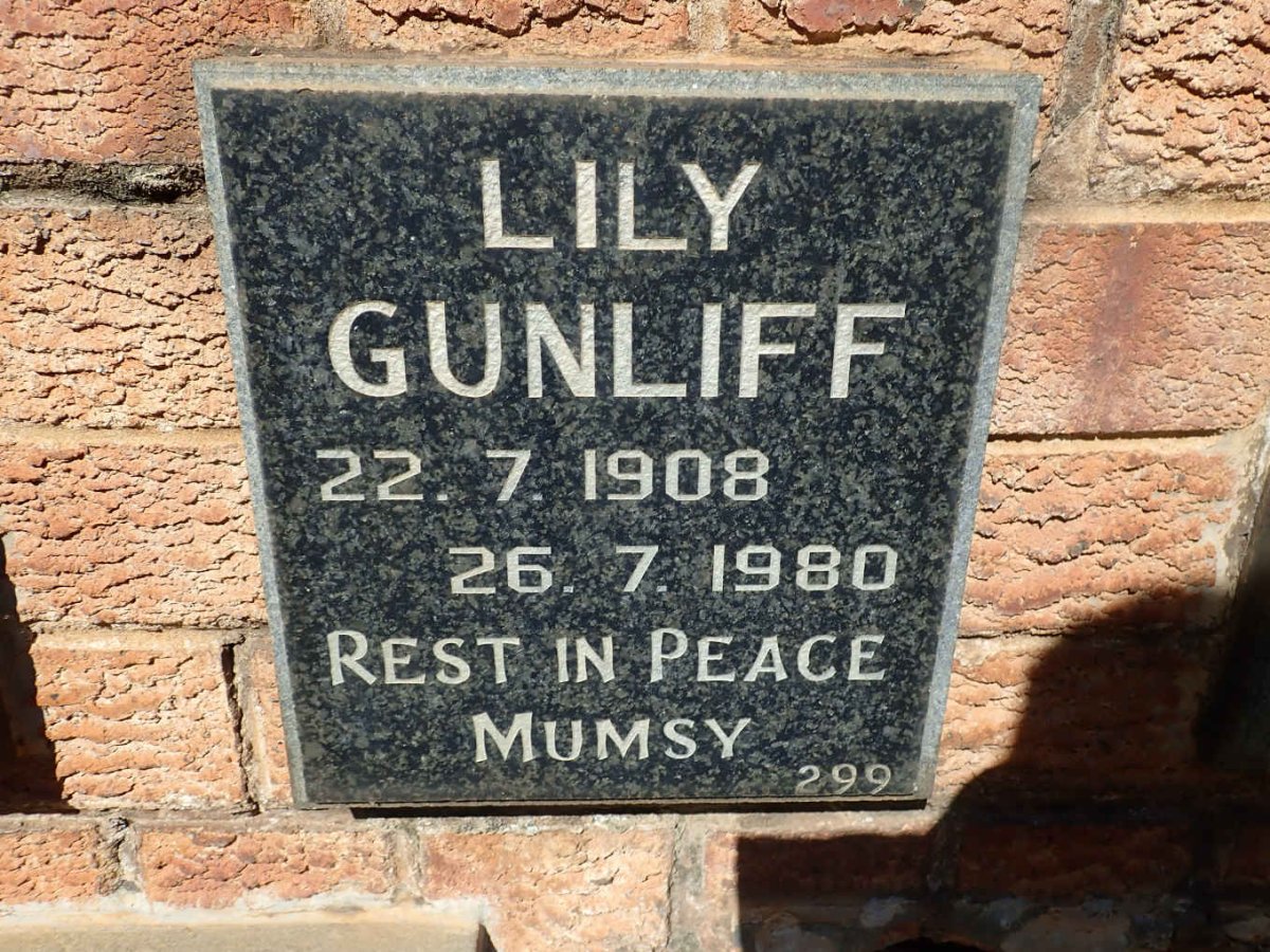 GUNLIFF Lily 1908-1980