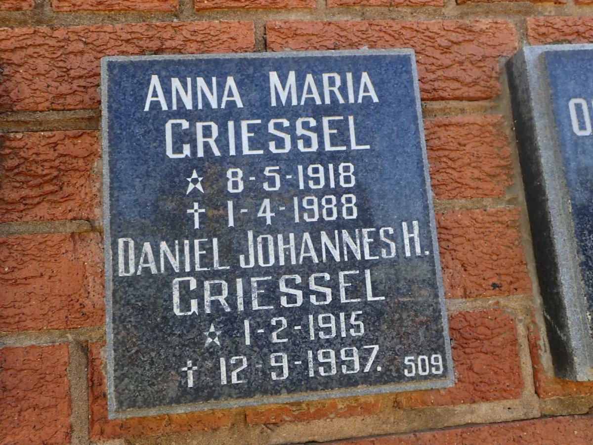 GRIESSEL Daniel Johannes H. 1915-1997 &amp; Anna Maria 1918-1988