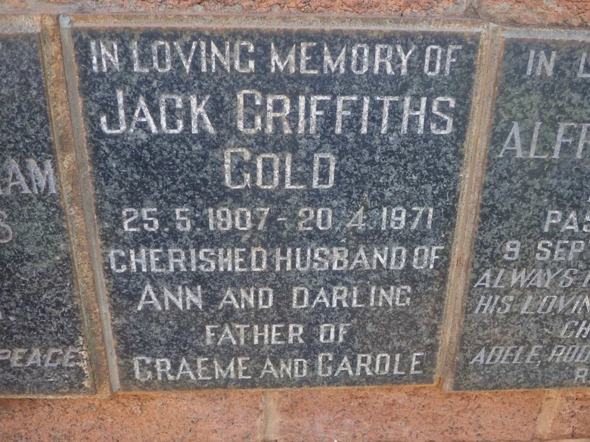 GOLD Jack Griffiths 1907-1971