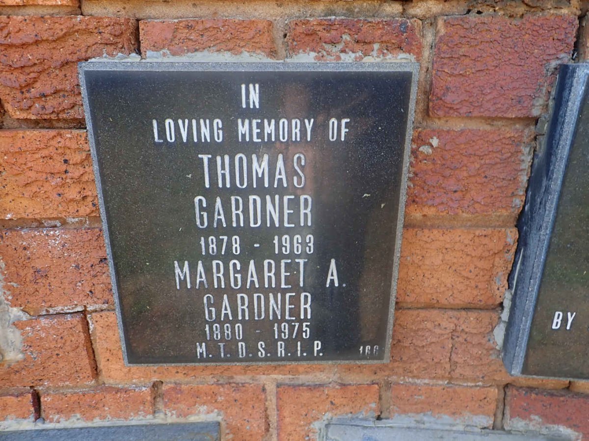 GARDNER Thomas 1878-1963 &amp; Margaret A. 1880-1975