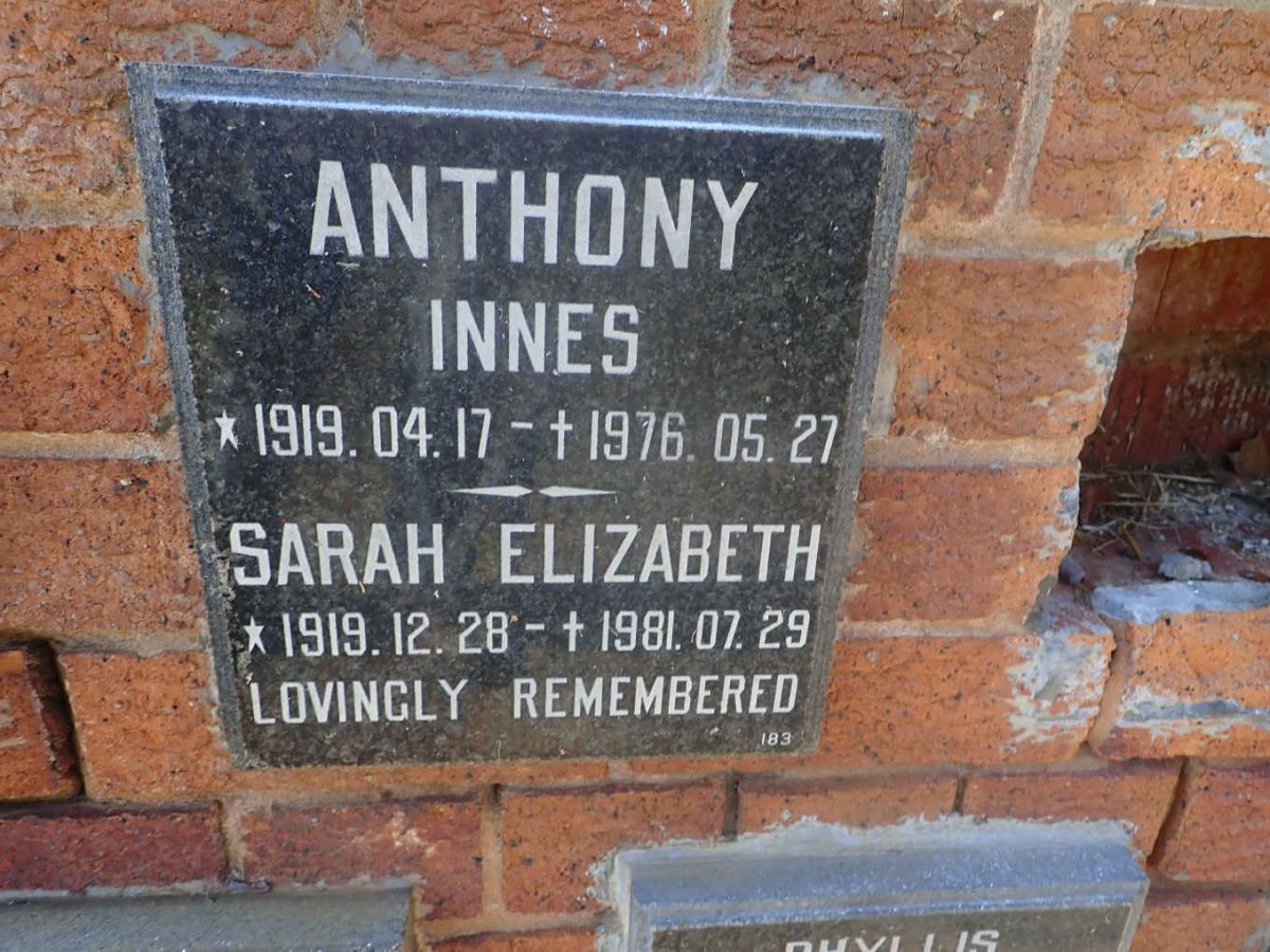 INNES Anthony 1919-1976 &amp; Sarah Elizabeth 1919-1981