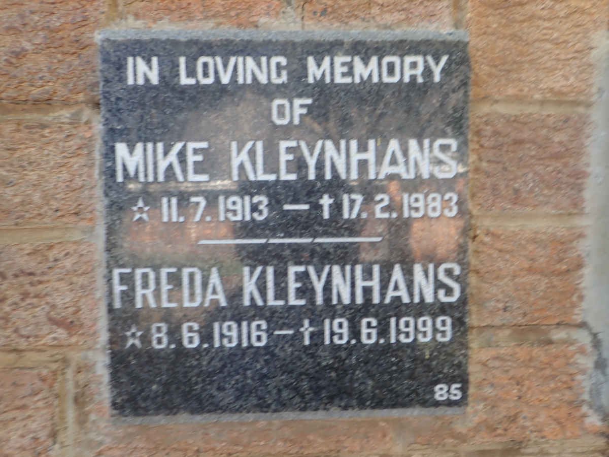 KLEYNHANS Mike 1913-1983 &amp; Freda 1916-1999