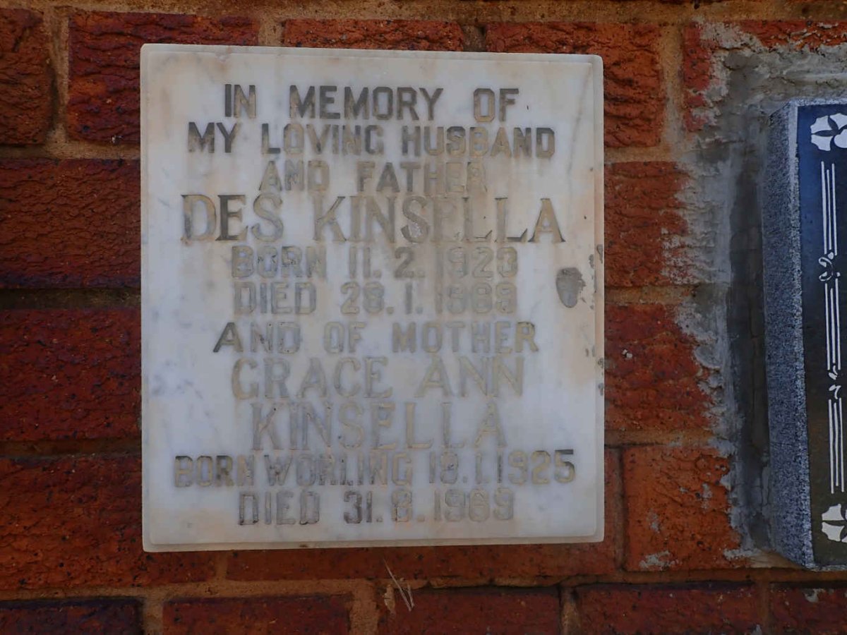 KINSELLA Des 1920-1989 &amp; Grace Ann 1925-1989