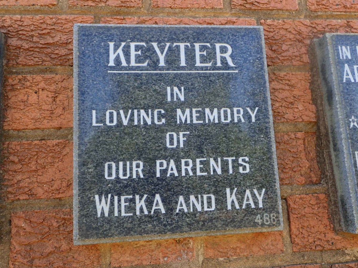 KEYTER Wieka  &amp; Kay