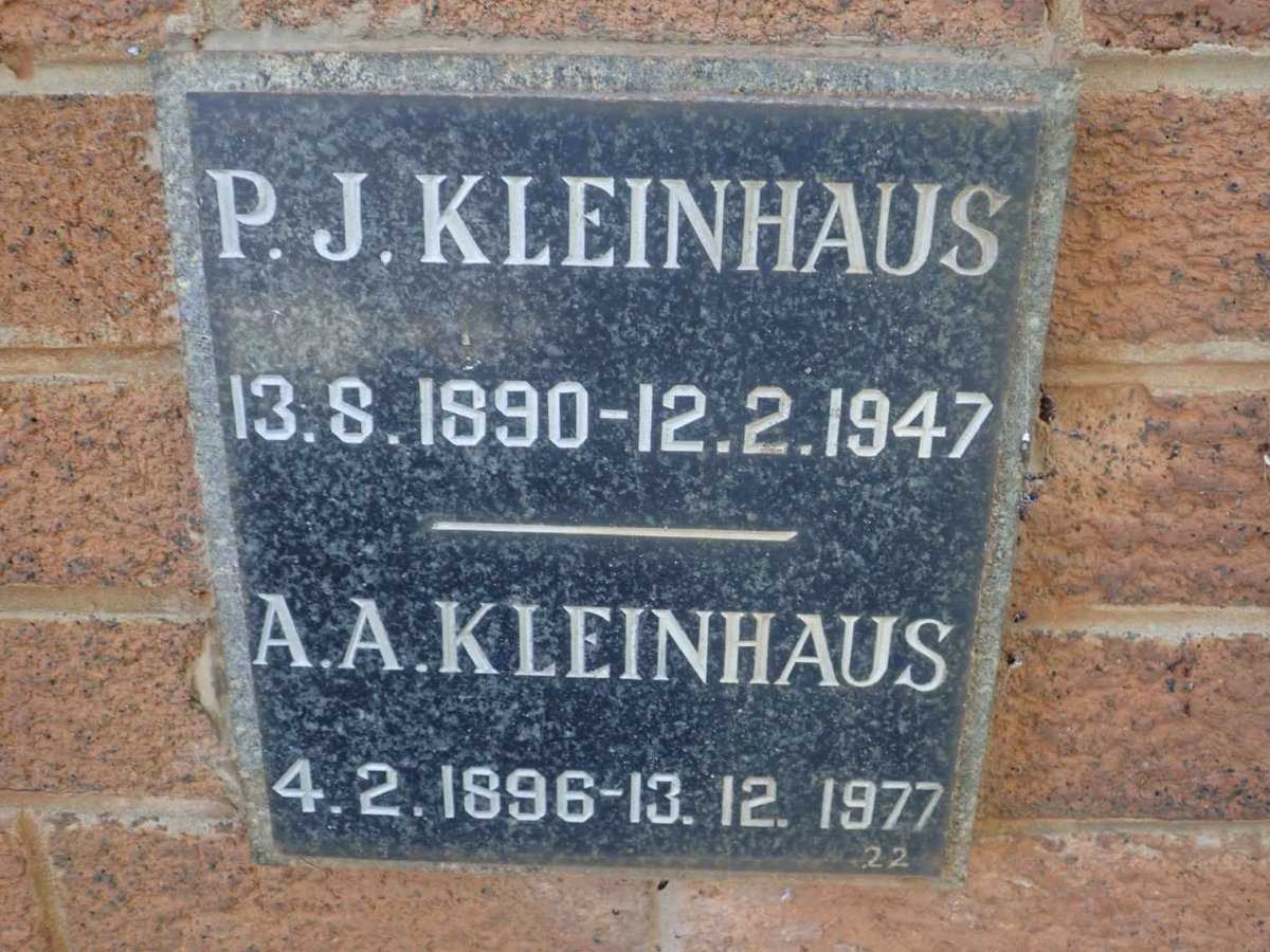 KLEINHAUS P.J. 1890-1947 &amp; A.A. 1896-1977