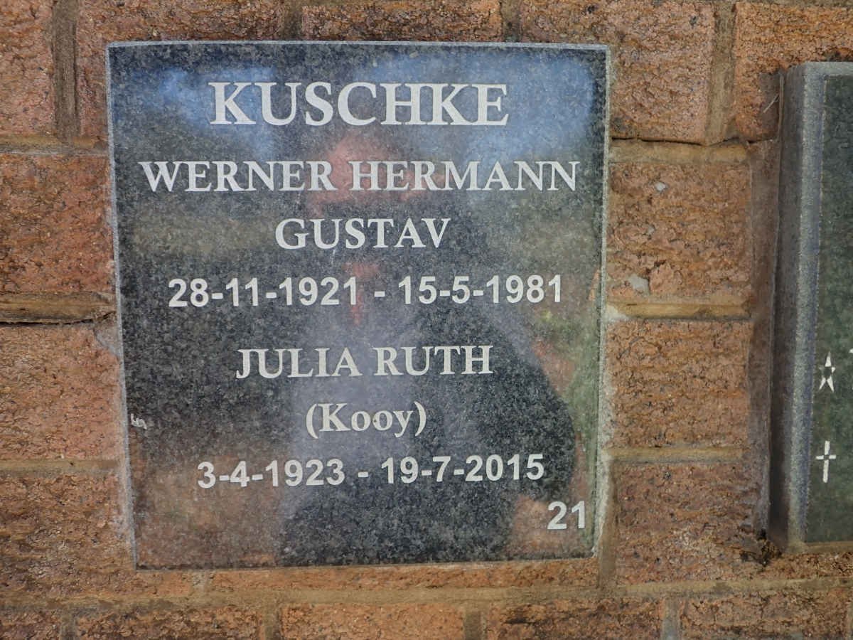 KUSCHKE Werner Hermann Gustav 1921-1981 &amp; Julia Ruth KOOY 1923-2015