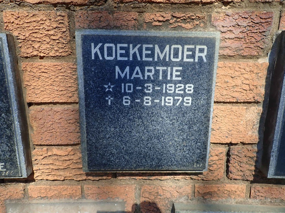KOEKEMOER Martie 1928-1979