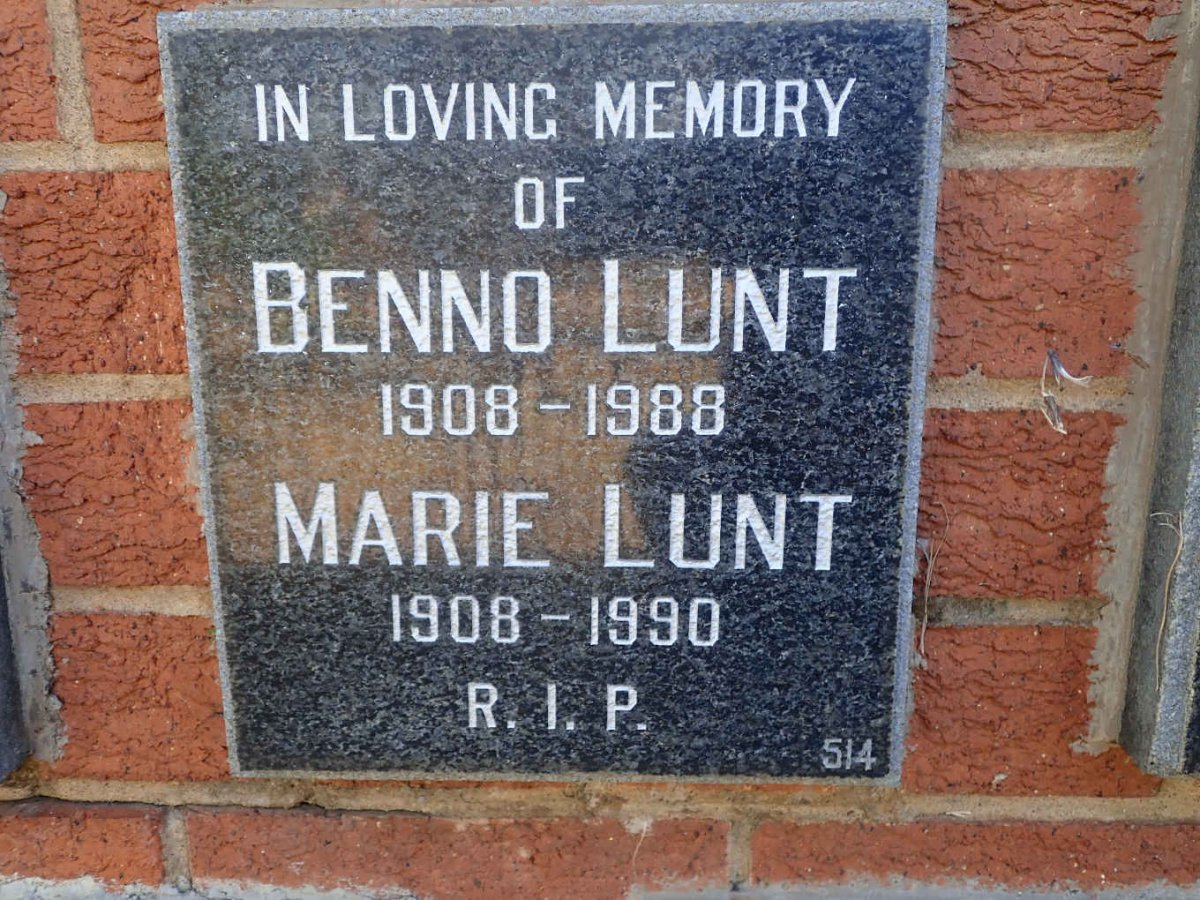 LUNT Benno 1908-1988 &amp; Marie 1908-1990