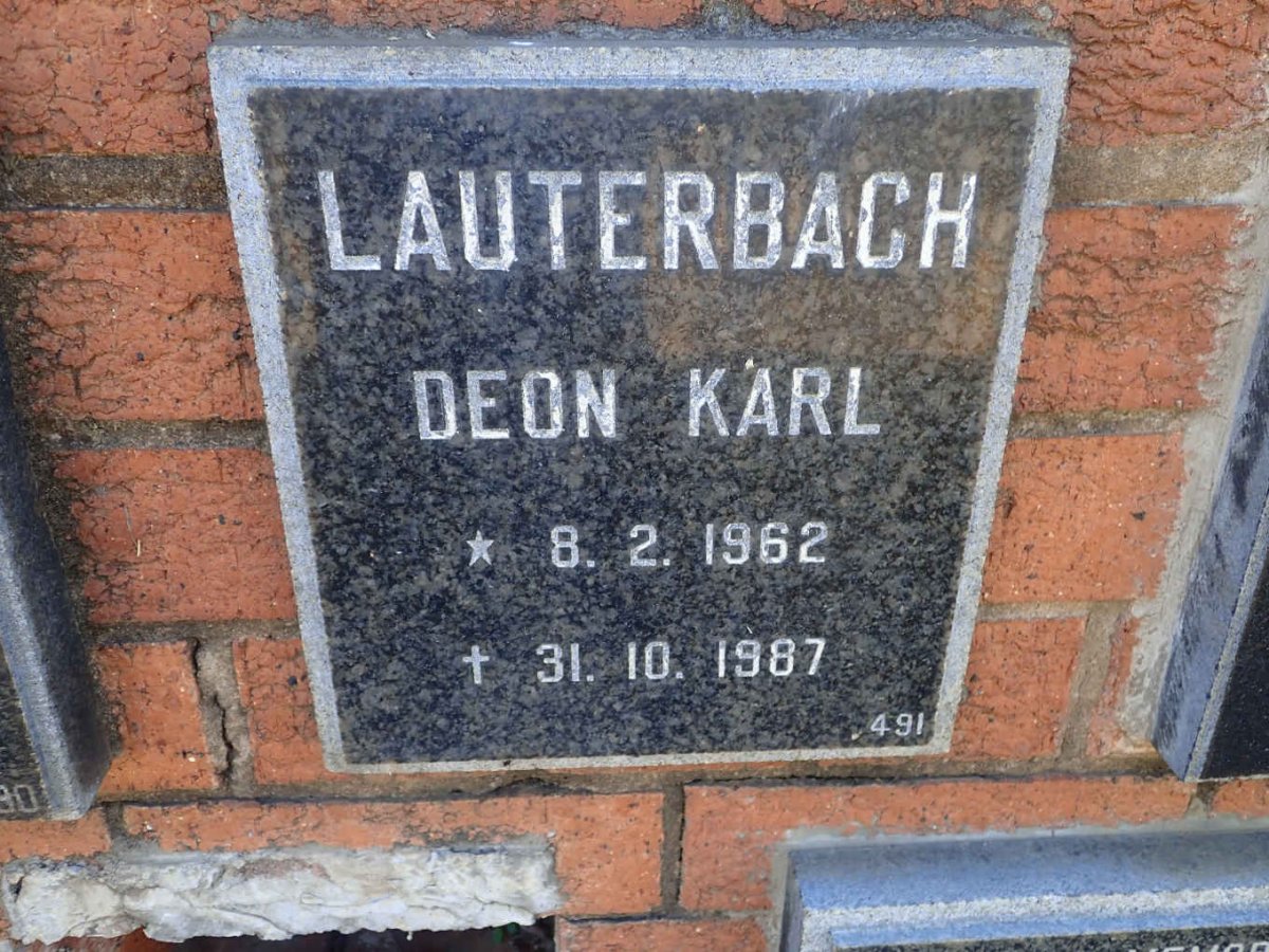 LAUTERBACH Deon Karl 1962-1987