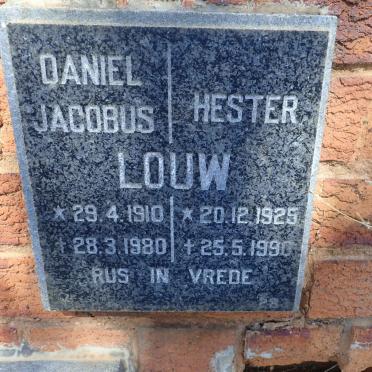 LOUW Daniel Jacobus 1910-1980 &amp; Hester 1925-1990