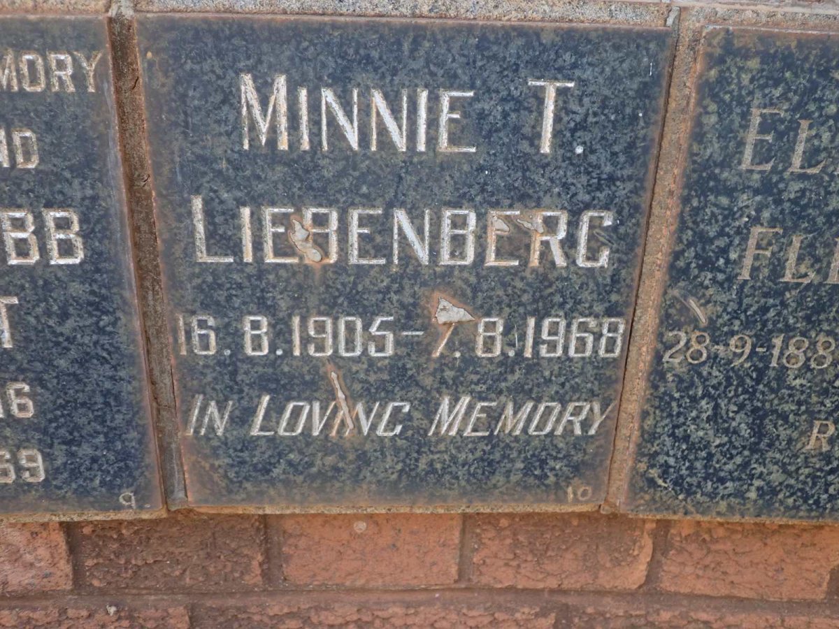 LIEBENBERG Minnie T. 1905-1968