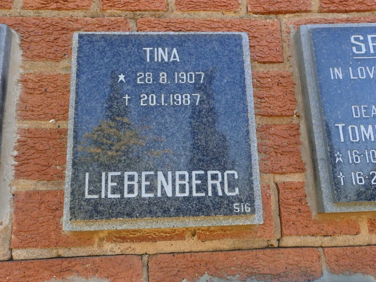 LIEBENBERG Tina 1907-1987