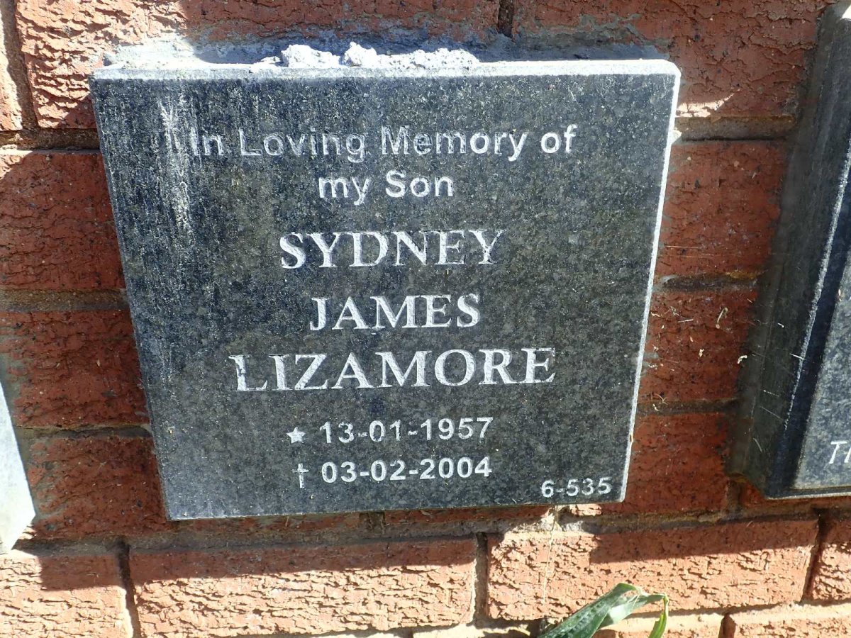 LIZAMORE Sydney James 1957-2004