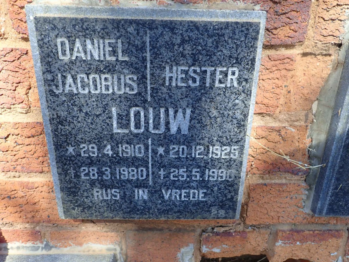 LOUW Daniel Jacobus 1910-1980 &amp; Hester 1925-1990