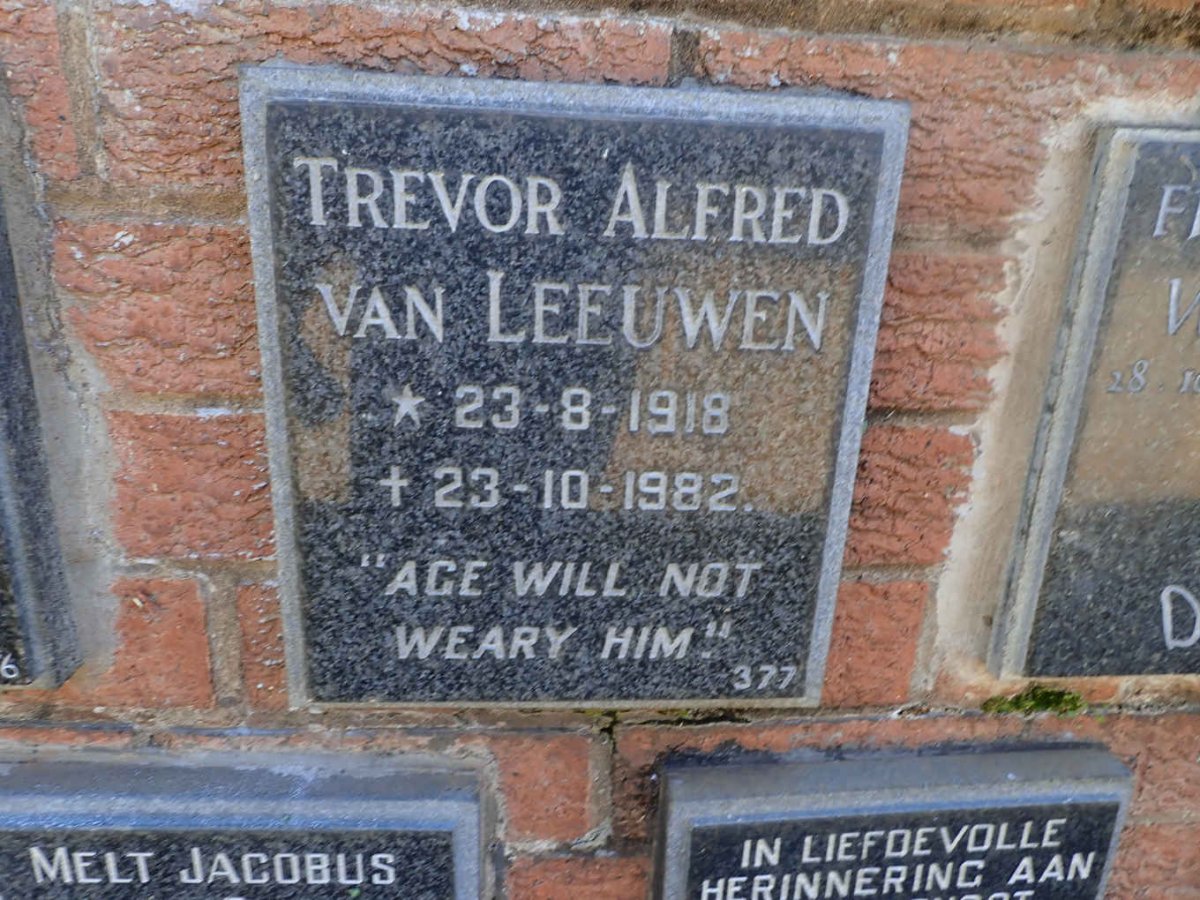 LEEUWEN Trevor Alfred, van 1918-1982