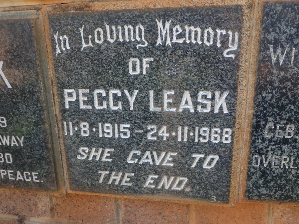 LEASK Peggy 1915-1968