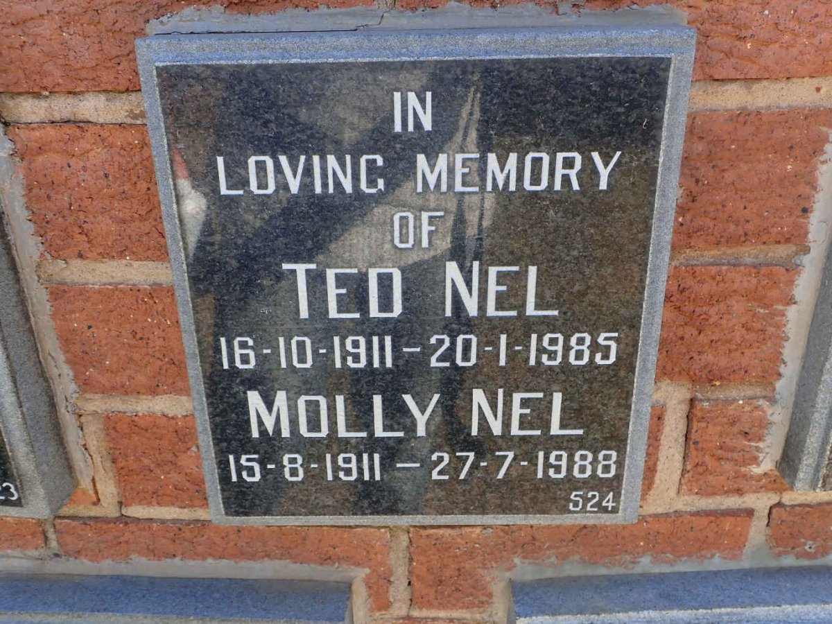 NEL Ted 1911-1985 &amp; Molly 1911-1988