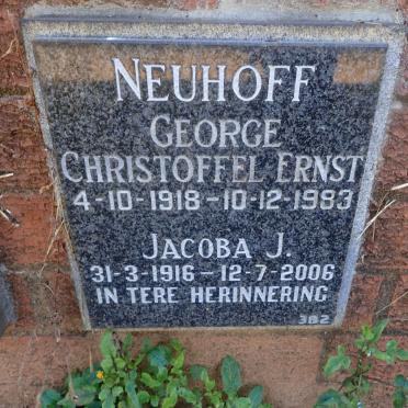 NEUHOFF George Christoffel Ernst 1918-1983 &amp; Jacoba J. 1916-2006