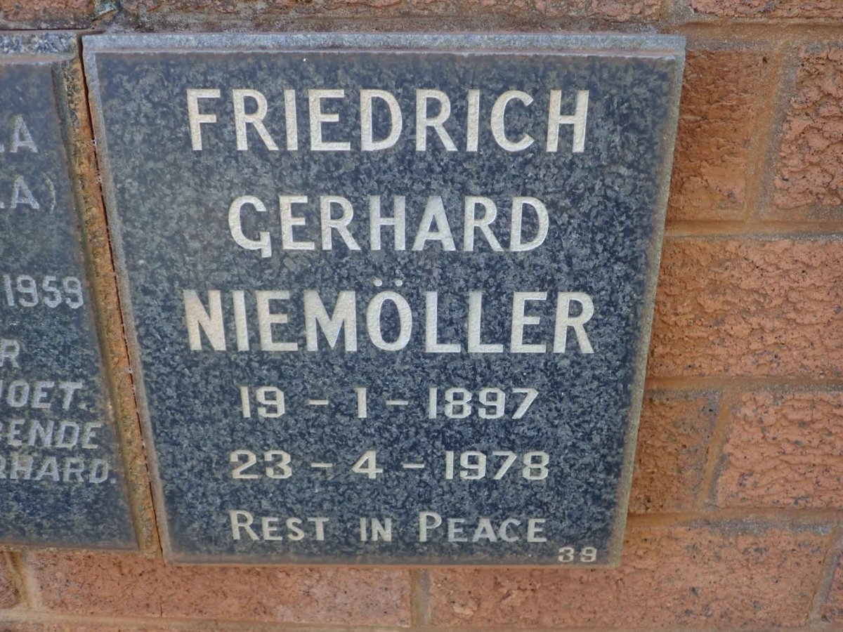 NIEMÖLLER Friedrich Gerhard 1897-1978