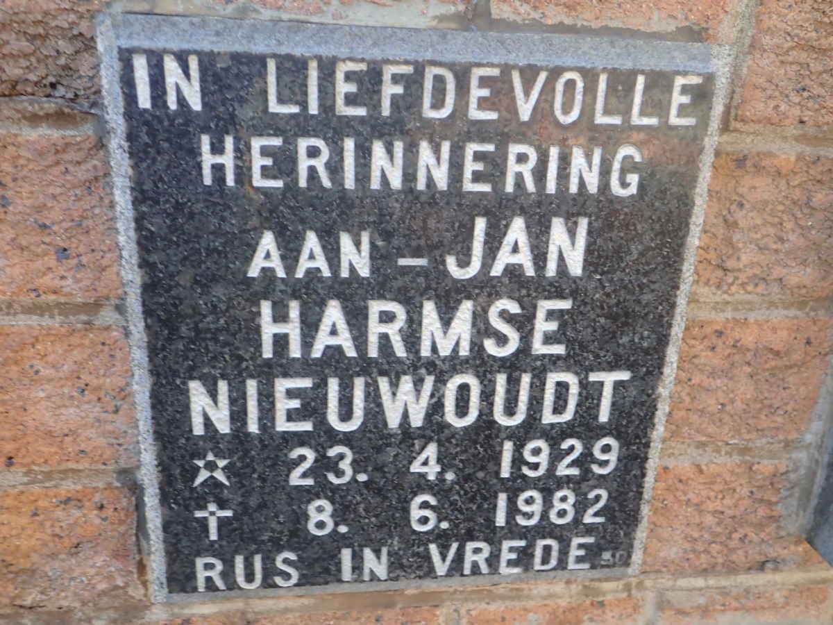 NIEUWOUDT Jan Harmse 1929-1982