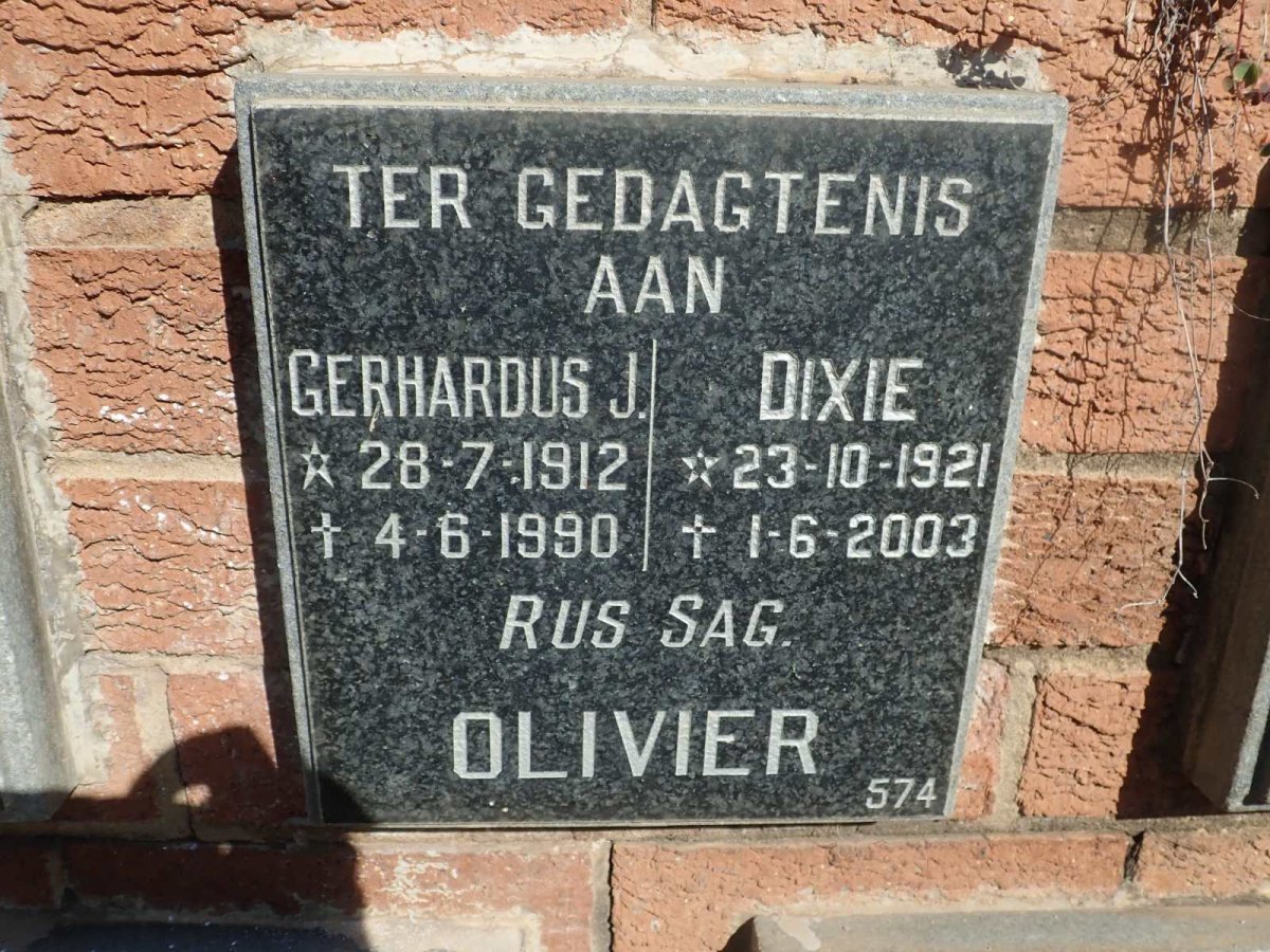 OLIVIER Gerhardus J. 1912-1990 &amp; Dixie 1921-2003