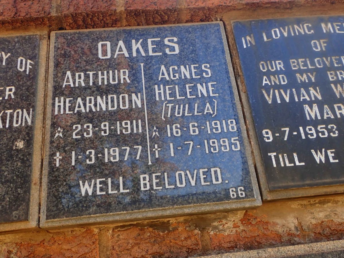 OAKES Arthur Hearndon 1911-1977 &amp; Agnes Helene 1918-1995