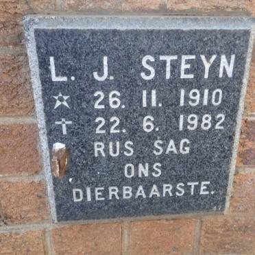 STEYN L.J. 1910-1982