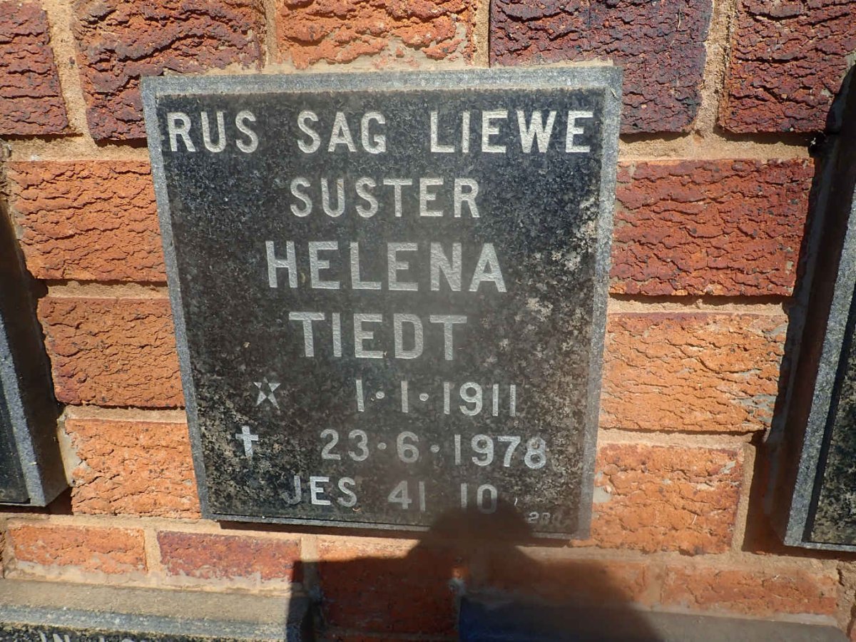 TIEDT Helena 1911-1978