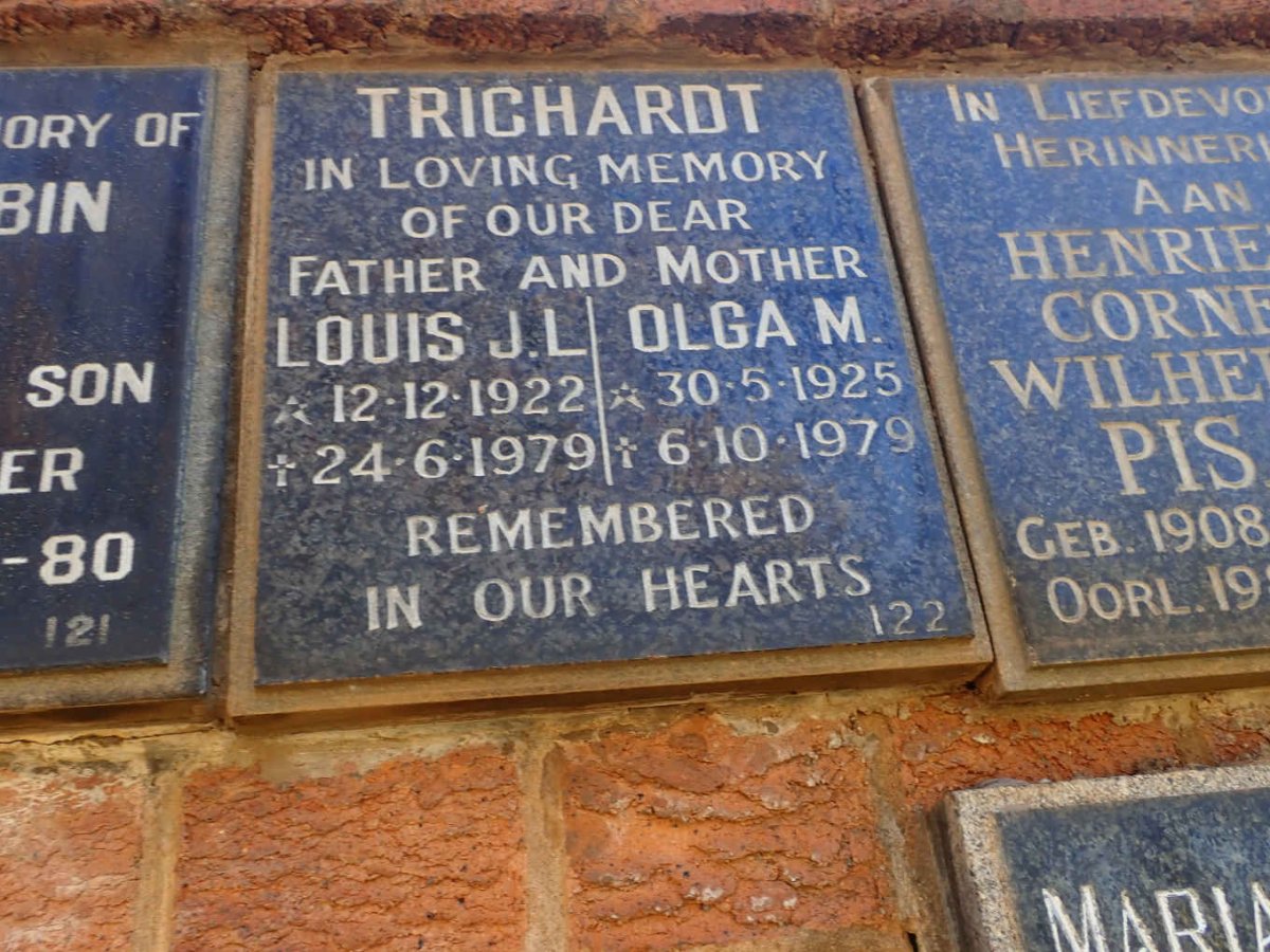 TRICHARDT Louis J.L. 1922-1979 &amp; Olga M. 1925-1979
