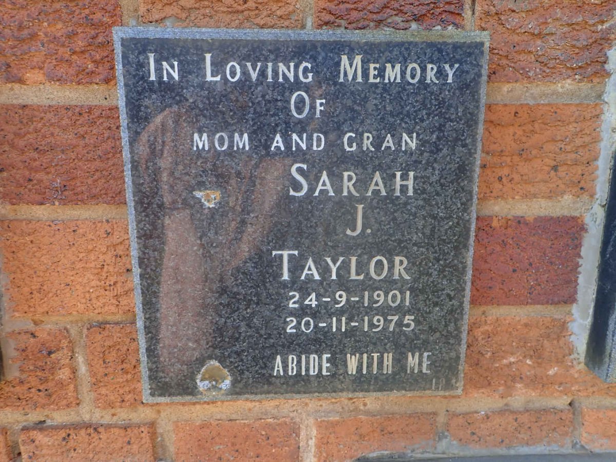 TAYLOR Sarah J. 1901-1975