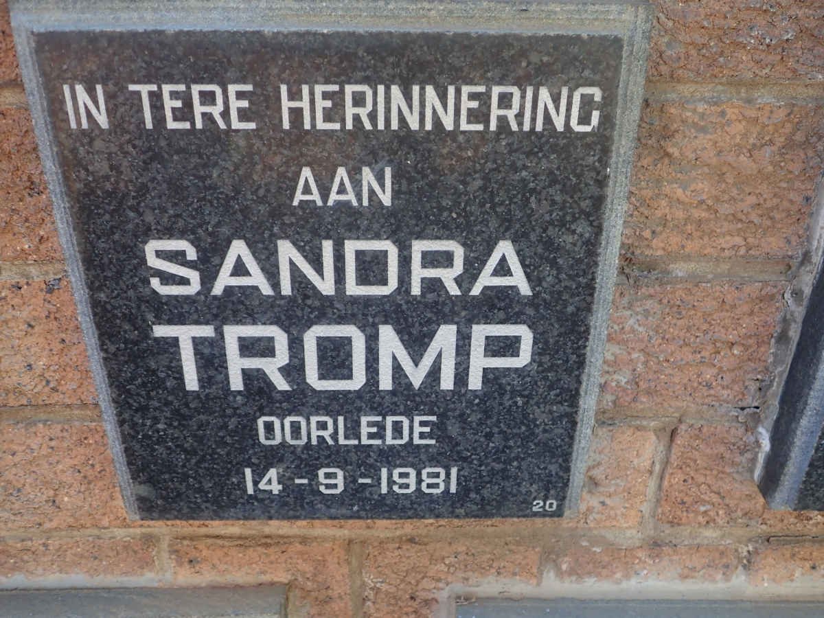 TROMP Sandra -1981