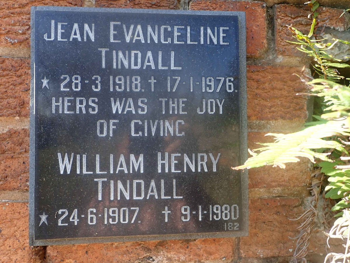 TINDALL William Henry 1907-1980 &amp; Jean Evangaline 1918-1976
