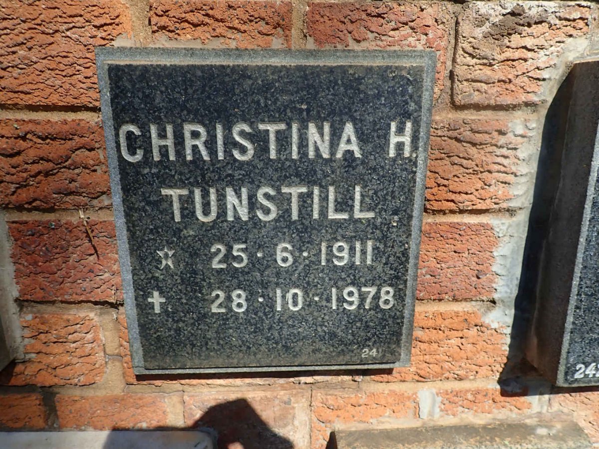 TUNSTILL Christina H. 1911-1978