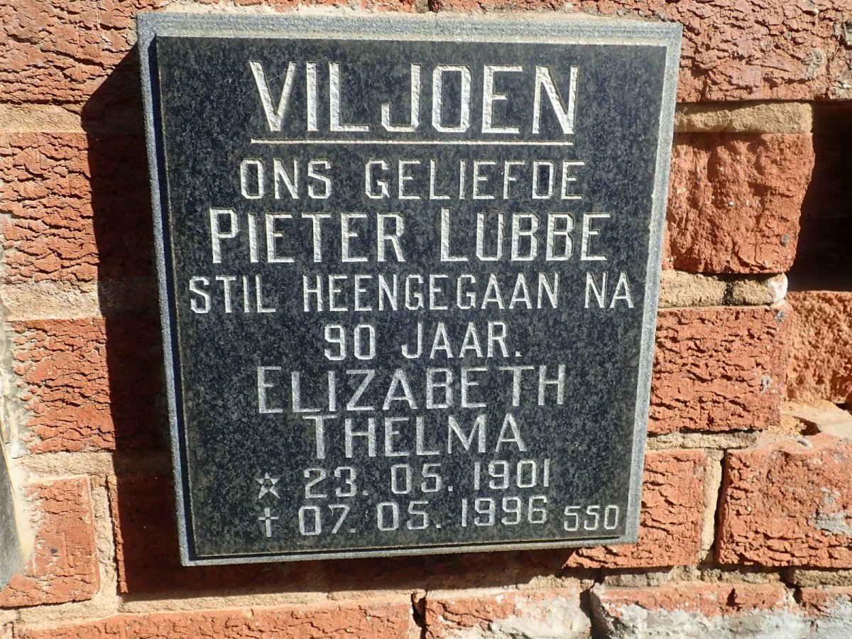 VILJOEN Pieter Lubbe &amp; Elizabeth Thelma 1901-1996