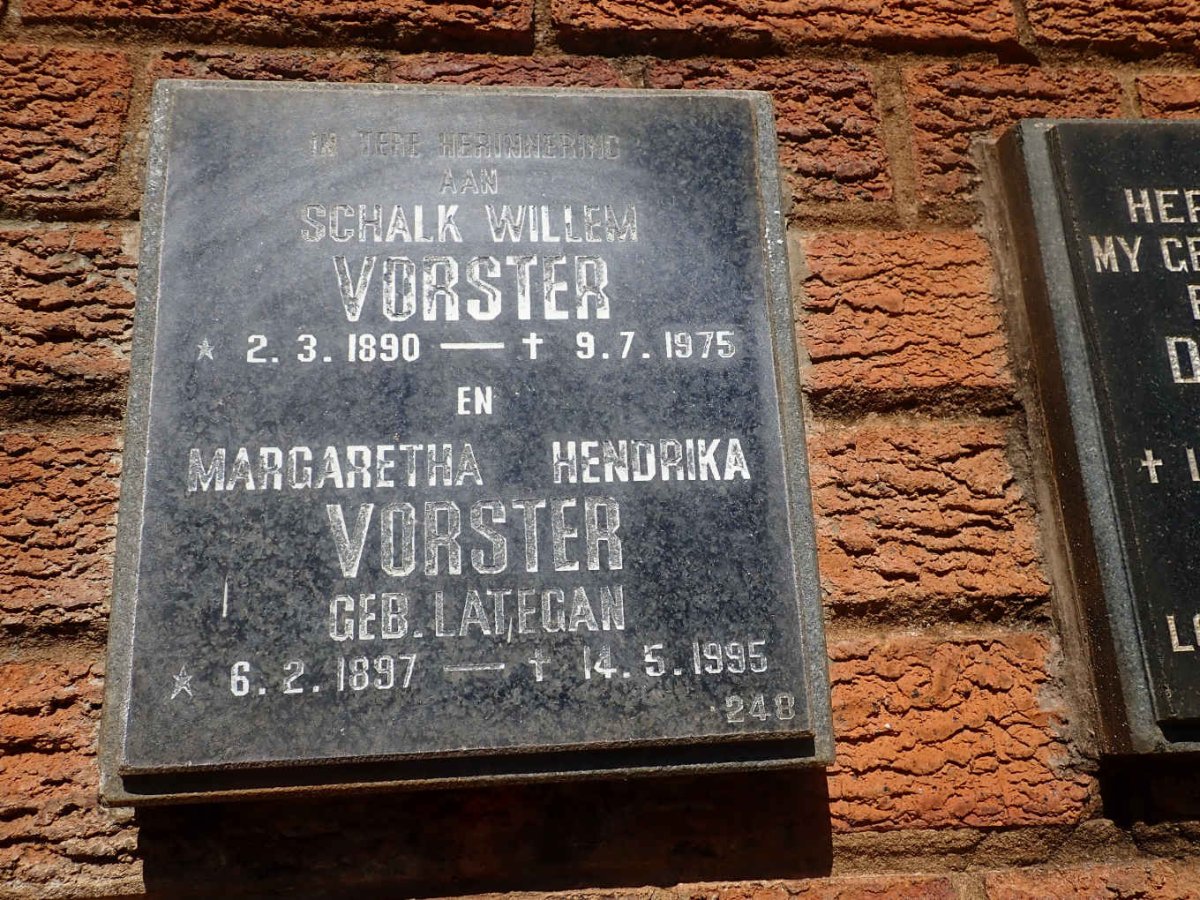 VORSTER Schalk Willem 1890-1975 &amp; Margaretha Hendrika LATEGAN 1897-1995