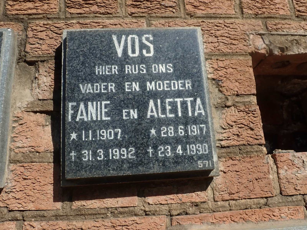 VOS Fanie 1907-1992 &amp; Aletta 1917-1990