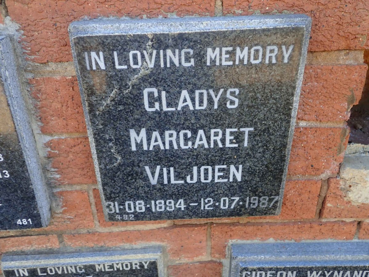 VILJOEN Gladys Margaret 1894-1987