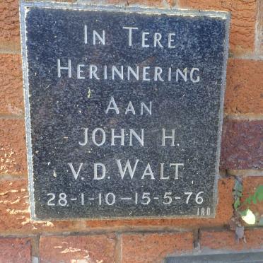 WALT John H, v.d. 1910-1976