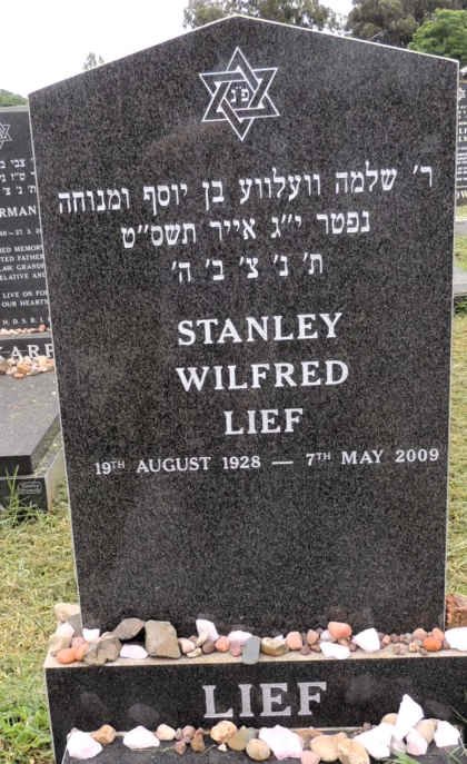 LIEF Stanley Wilfred 1928-2009