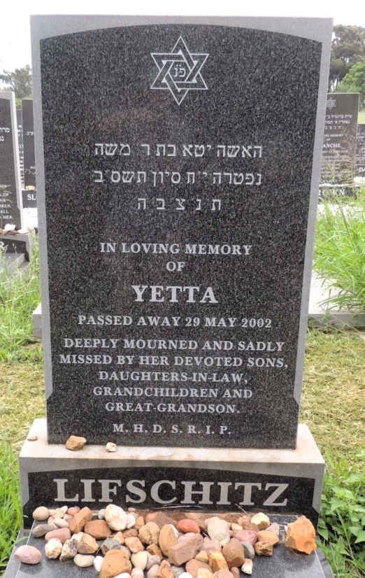LIFSCHITZ Yetta -2002