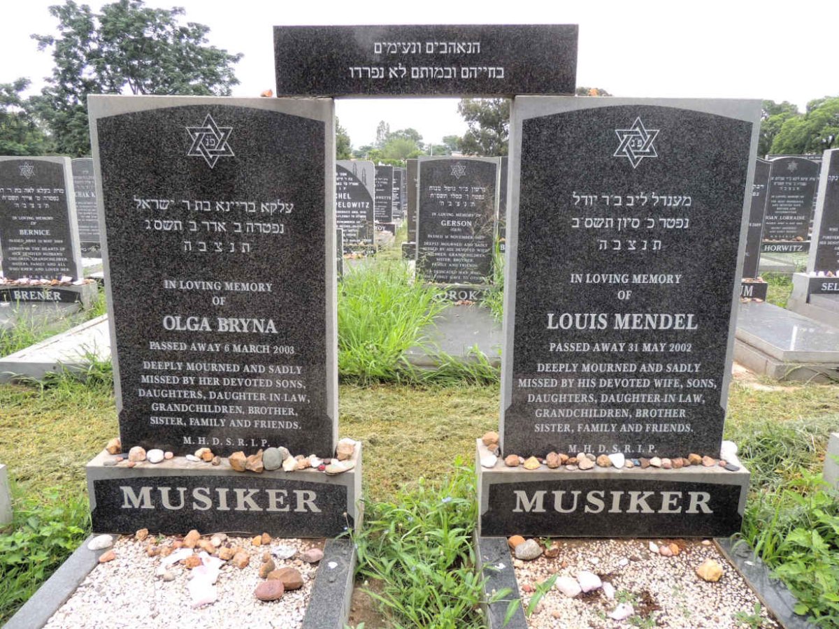 MUSIKER Louis Mendel -2002 & Olga Bryna -2003