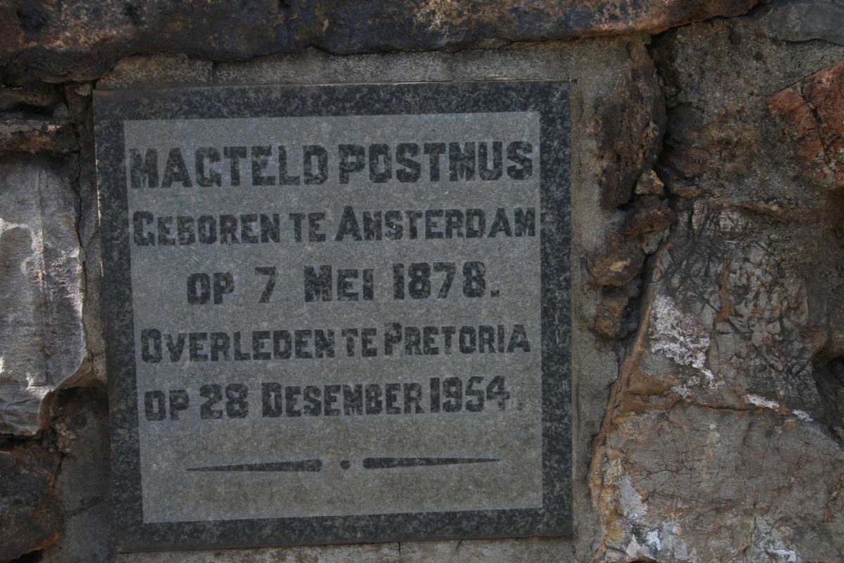 POSTMUS Magteld 1878-1954