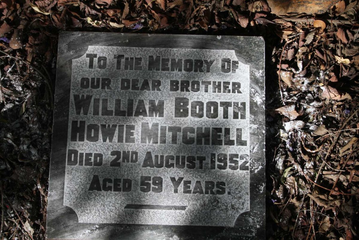 MITCHELL William Booth Howie -1952