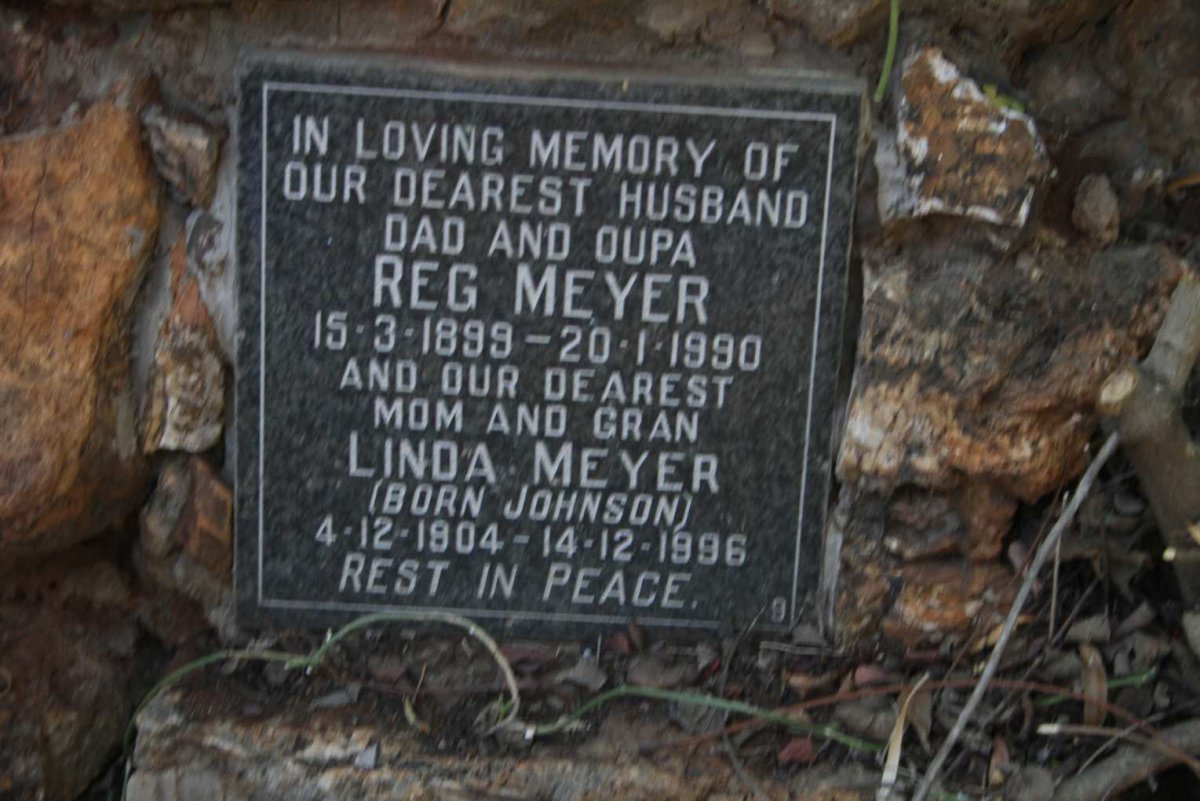 MEYER Reg 1899-1990 & Linda JOHNSON 1904-1996